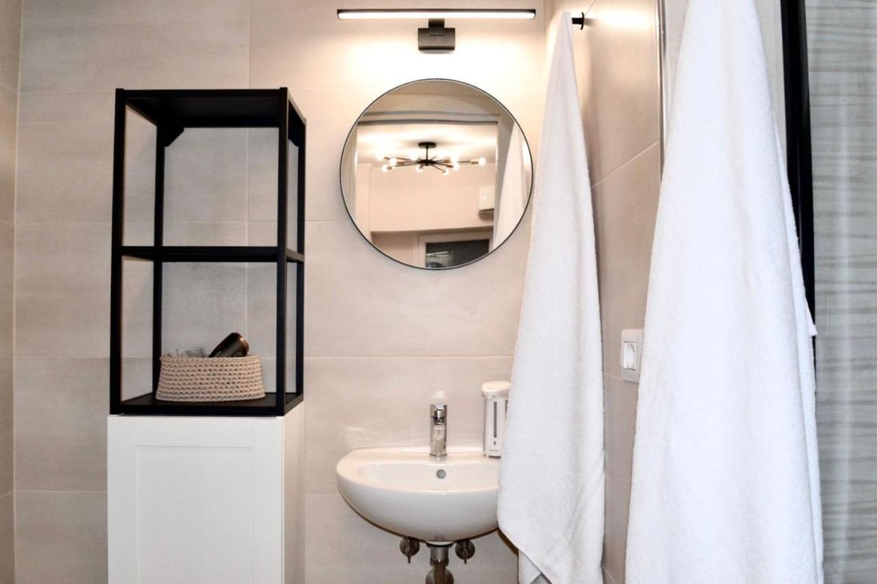 Guest House Domus Gratia Russo Ρώμη Εξωτερικό φωτογραφία